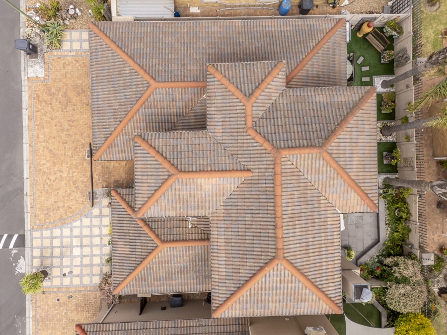 3 Bedroom Property for Sale in Protea Heights Western Cape